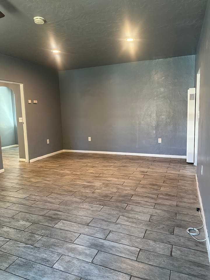 24675 Shepardson Dr - Photo 7 of 18
