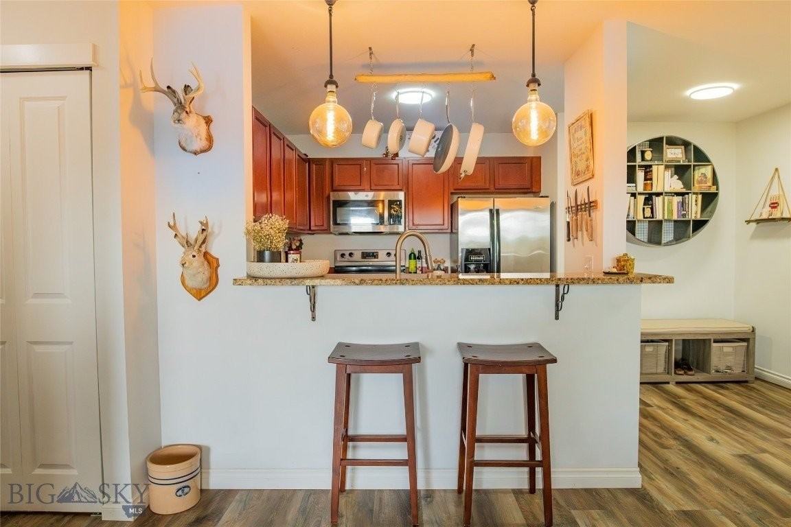 046450 Bembrick St - Photo 5 of 18