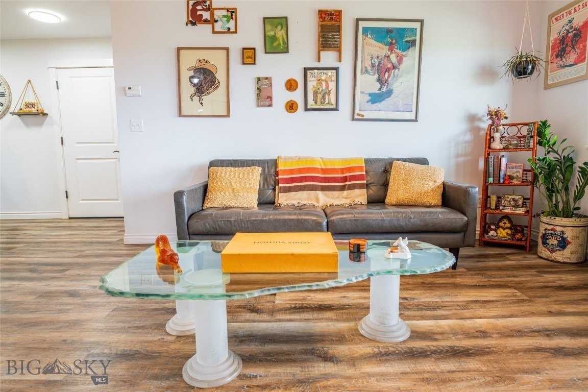 046450 Bembrick St - Photo 6 of 18