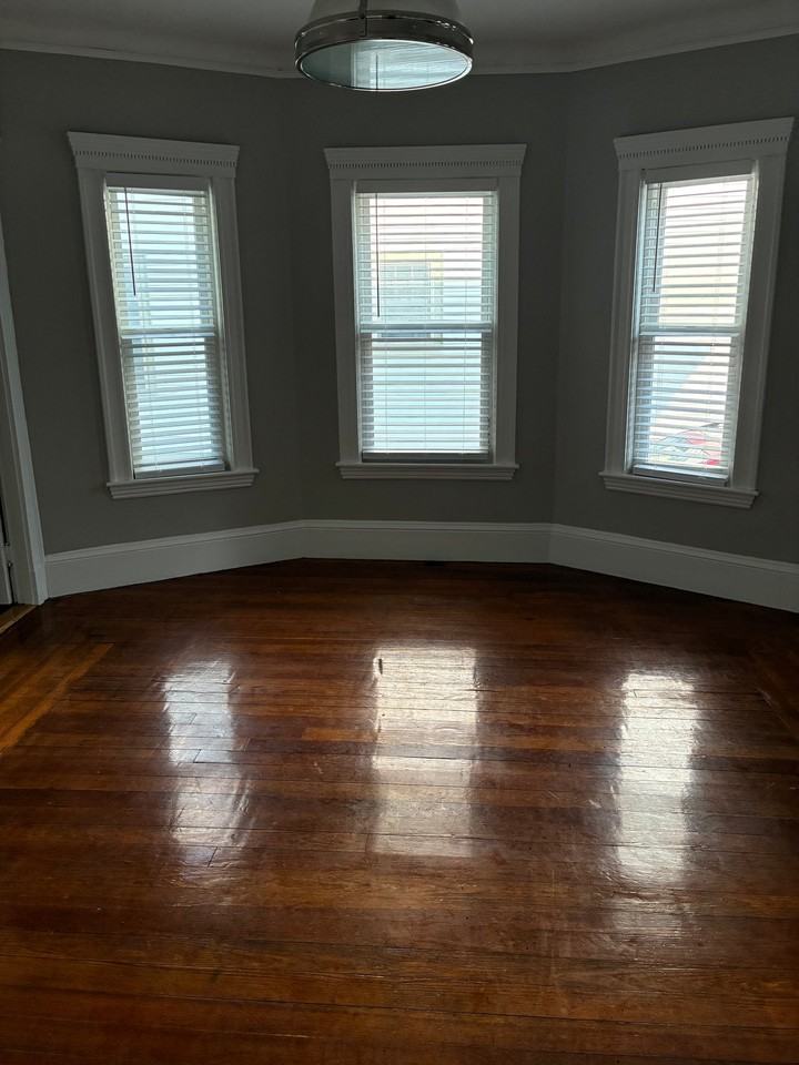 67 Lexington Ave #1 - Photo 2 of 8