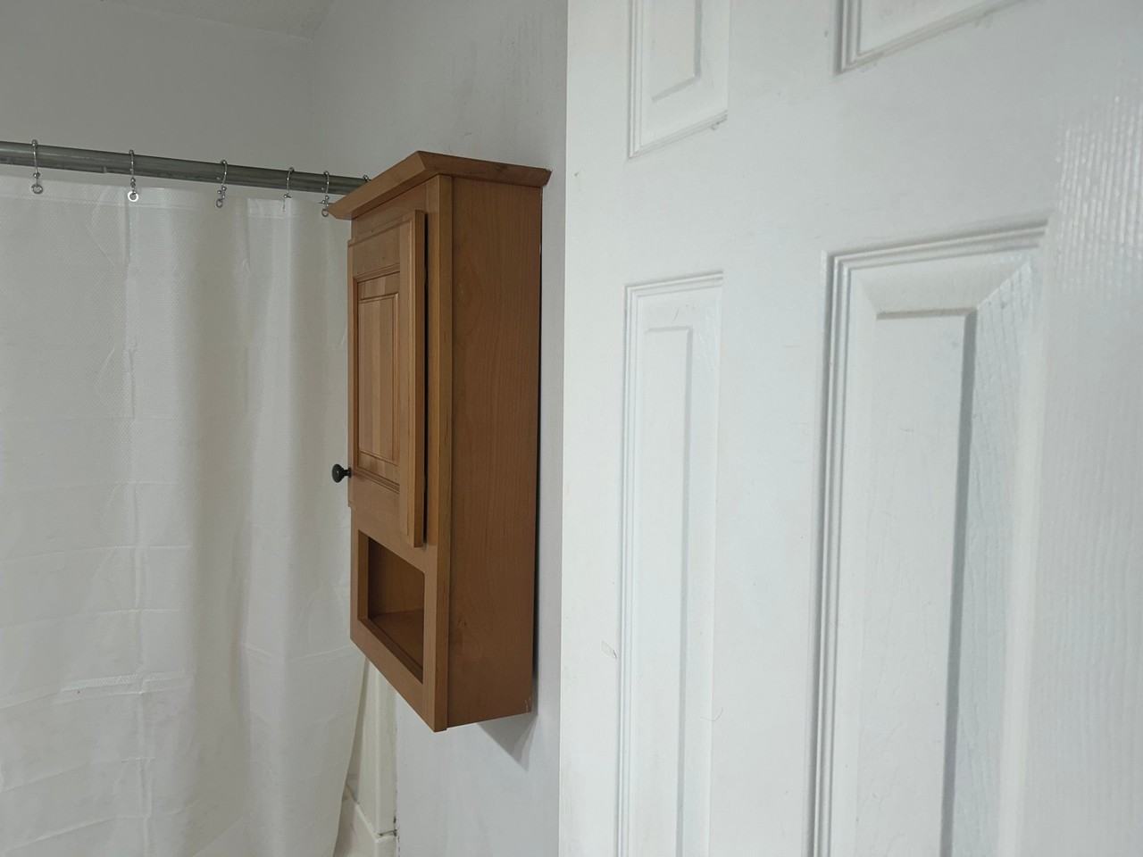 6221 Yorktown Dr - Photo 7 of 10