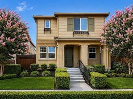 featured image of 2347 Carbondale Way