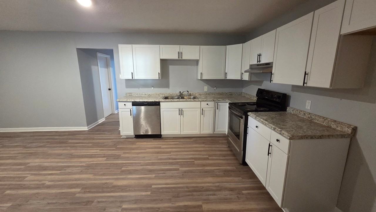 305 Stevenson St - Photo 5 of 19