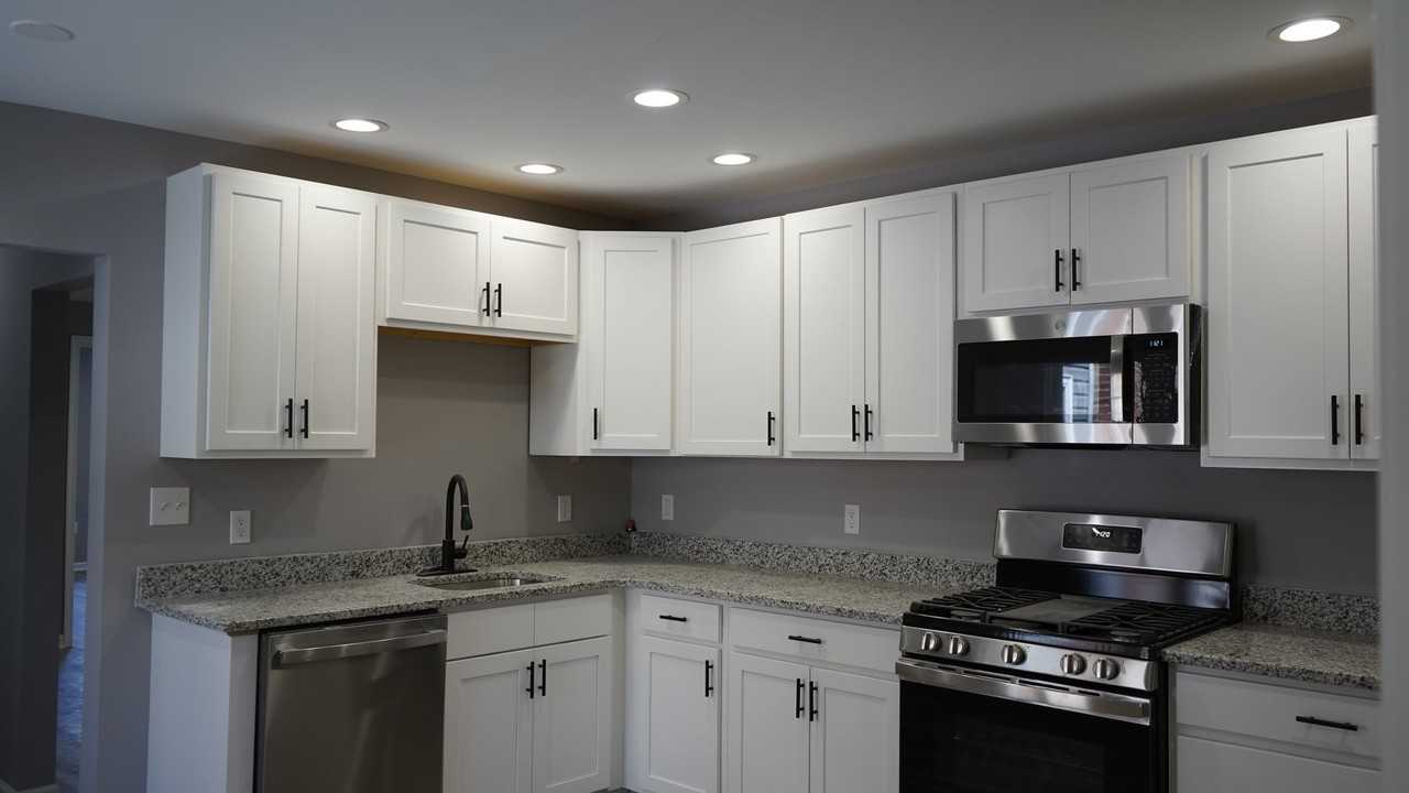 308 King St #2 - Photo 3 of 17