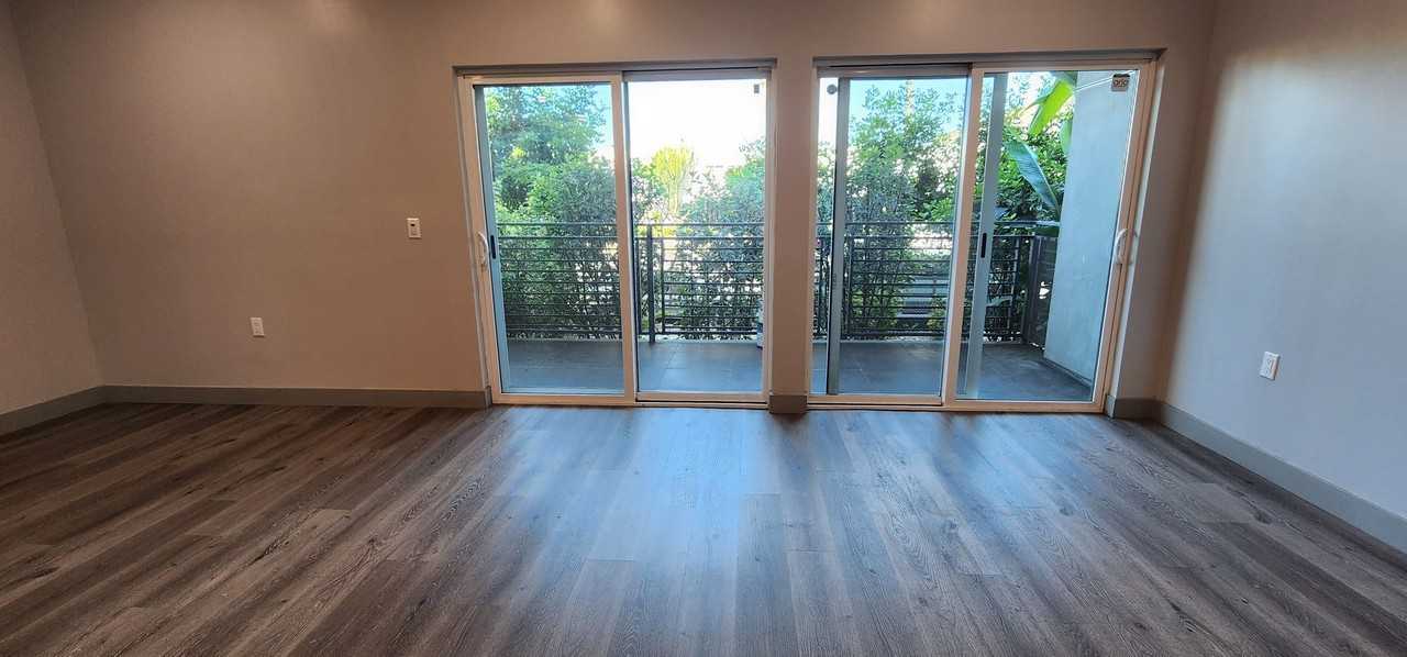 7040 Woodman Ave #307 - Photo 2 of 16