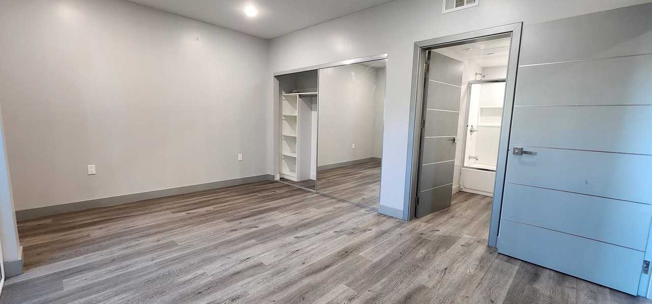 7040 Woodman Ave #307 - Photo 3 of 16