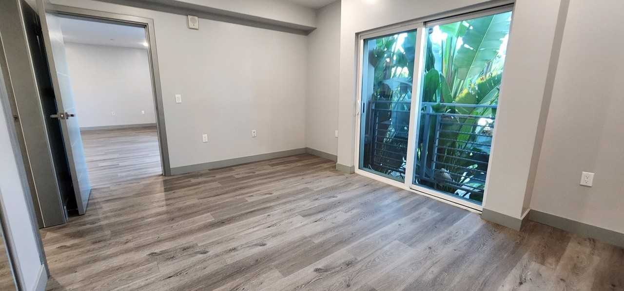7040 Woodman Ave #307 - Photo 4 of 16