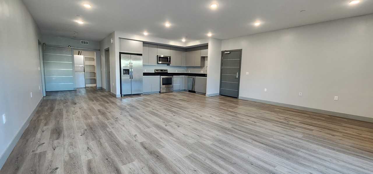 7040 Woodman Ave #307 - Photo 5 of 16