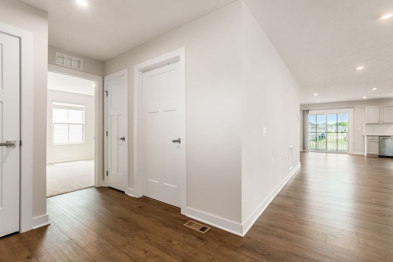 84 Lucca Rd - Photo 7 of 36