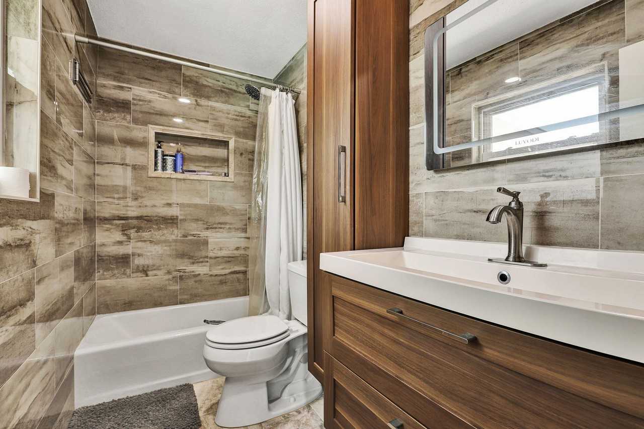 149 Southwind Cir - Photo 7 of 20