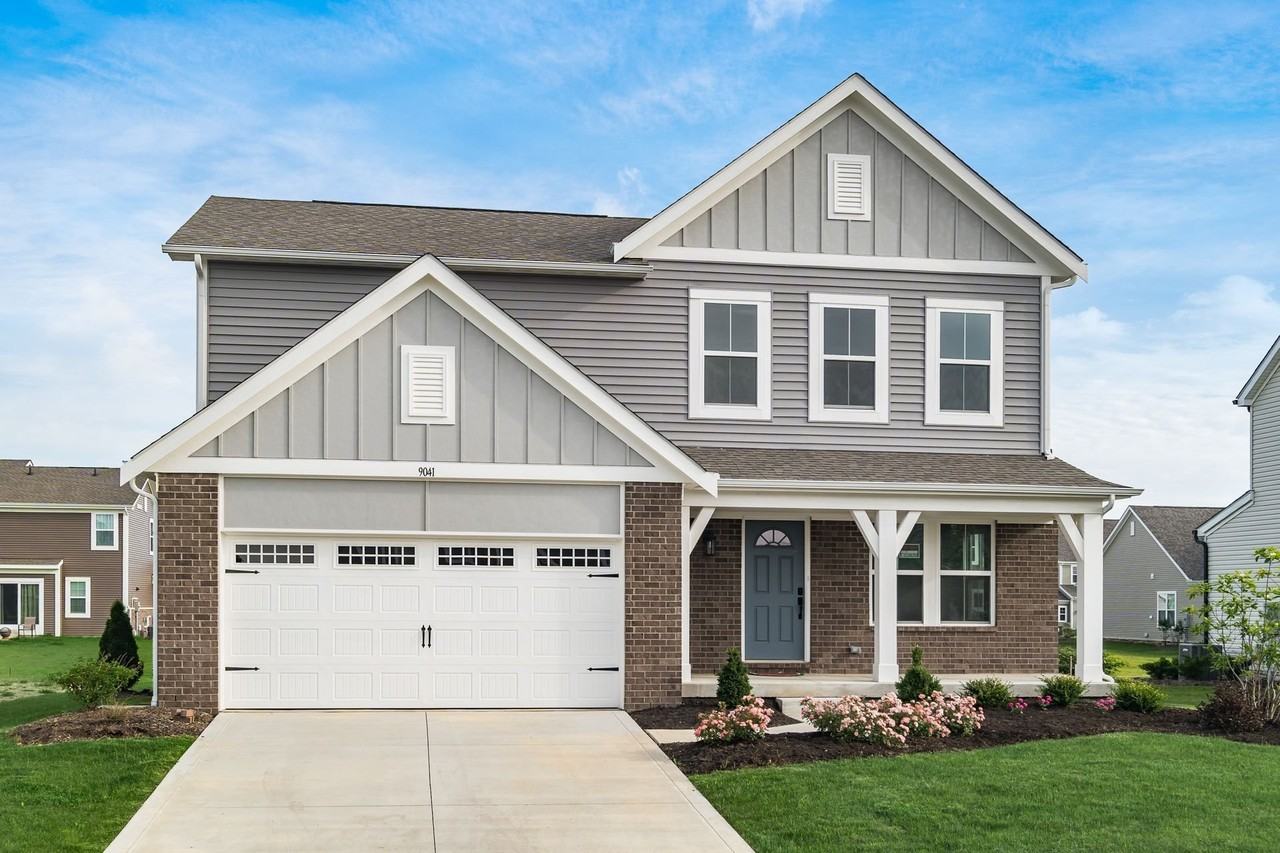 9041 Hawk Hill Way - Photo 3 of 48