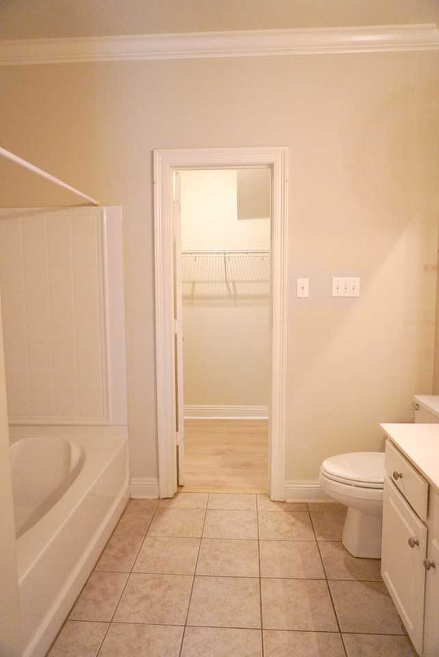 5395 Arlington Ct - Photo 7 of 13