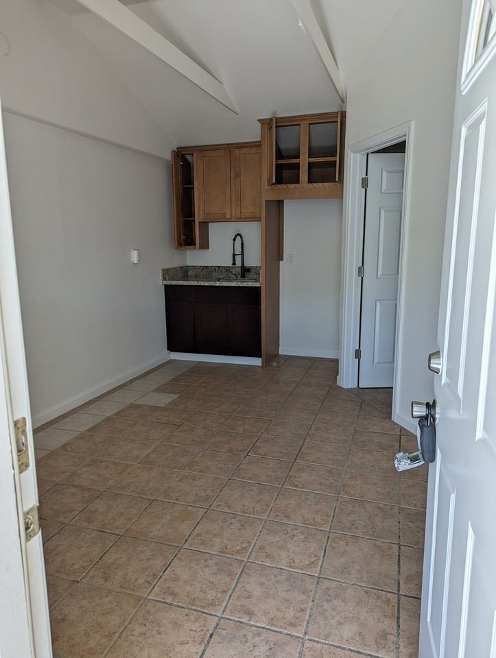 48 College Rd #48 - Photo 2 of 6