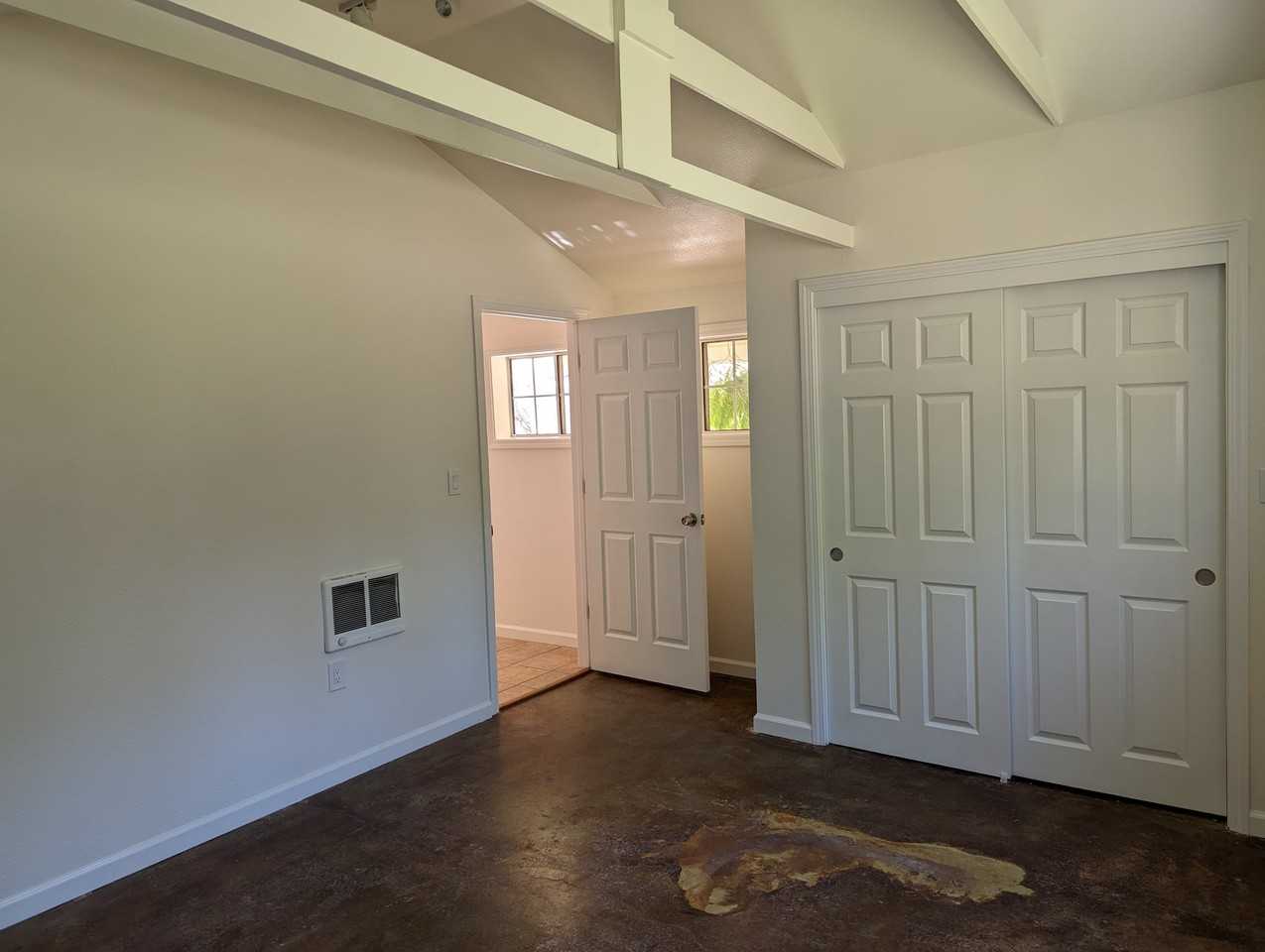 48 College Rd #48 - Photo 4 of 6