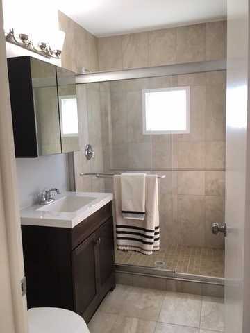 1135 Augusta St - Photo 6 of 14
