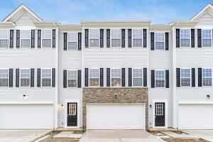 featured image of 121 Red Willow Dr