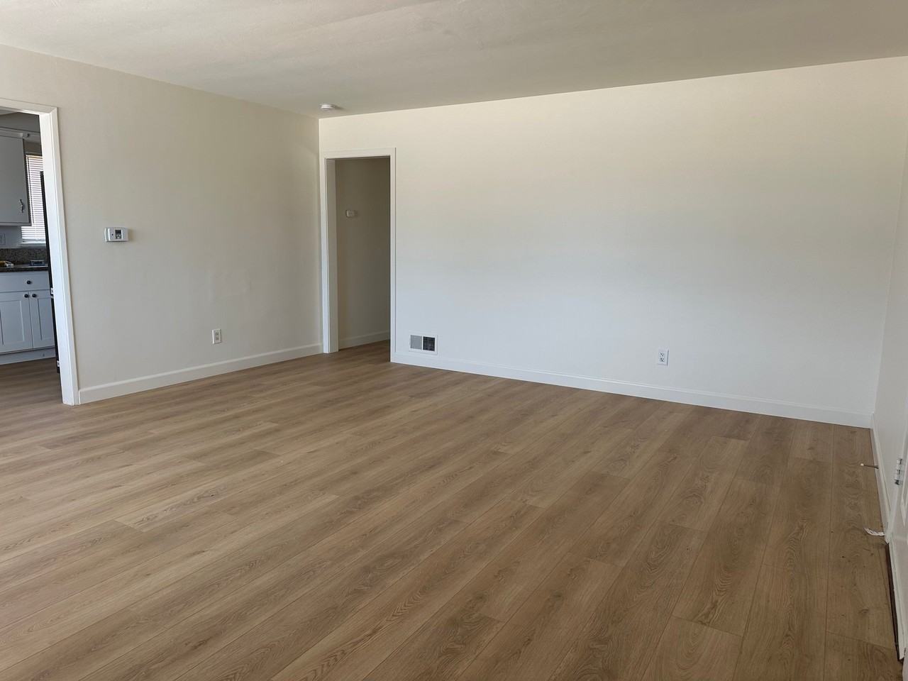 21871 Hurons Ave - Photo 4 of 14