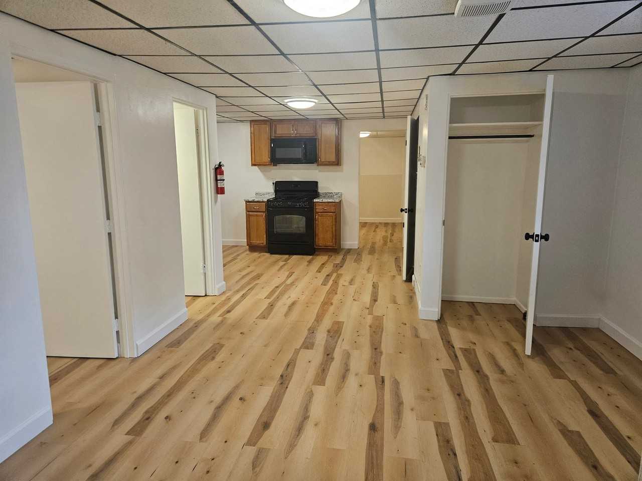 1216 Vine St #1 - Photo 6 of 7