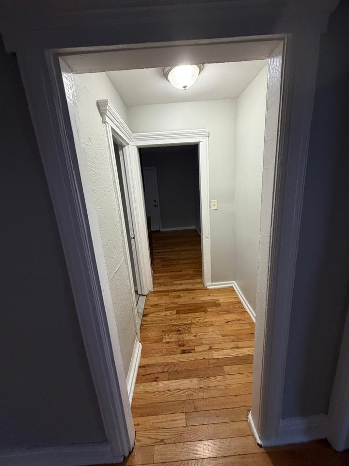 185 S 11th St #2 - Photo 7 of 7