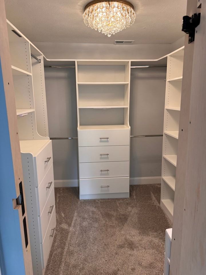 2066 Lakeland Ave - Photo 2 of 20