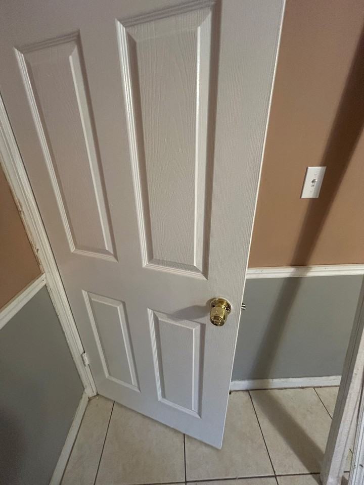 414 Crest Ct - Photo 6 of 10