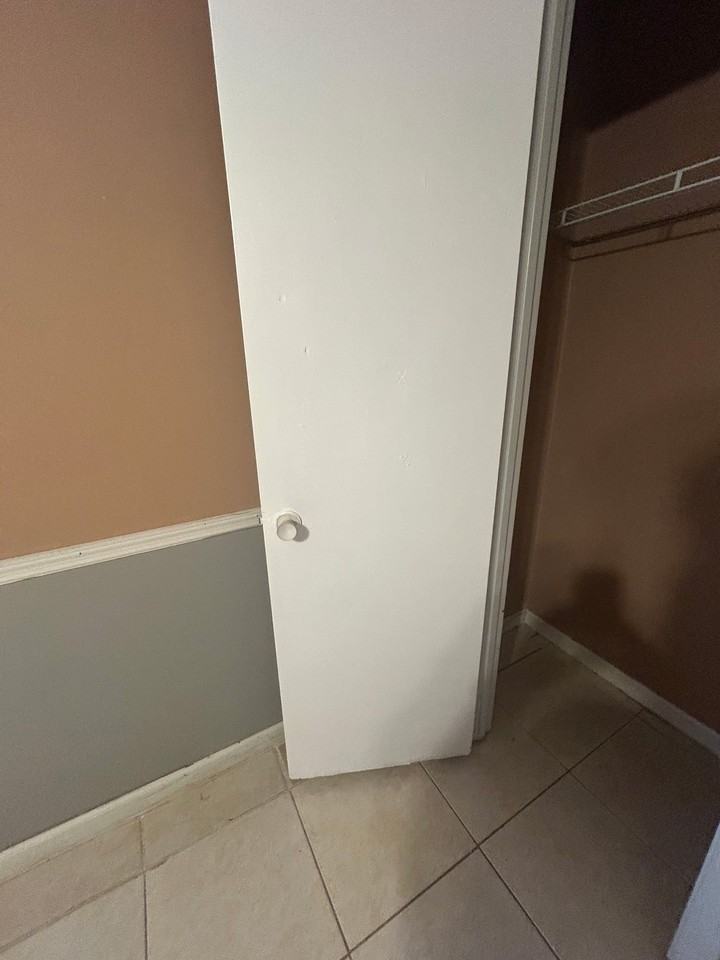 414 Crest Ct - Photo 7 of 10