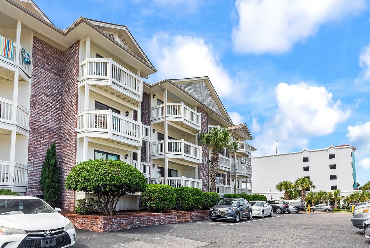 2805B N Ocean Blvd - Photo 2 of 17