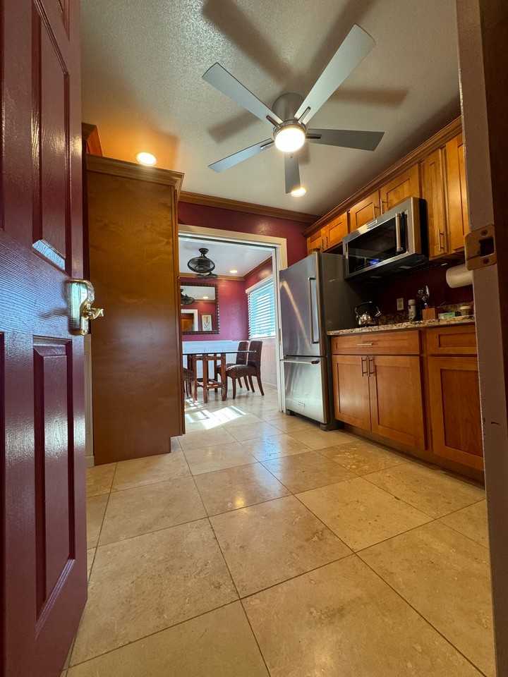 3222 Mooheau Ave #4 - Photo 2 of 19