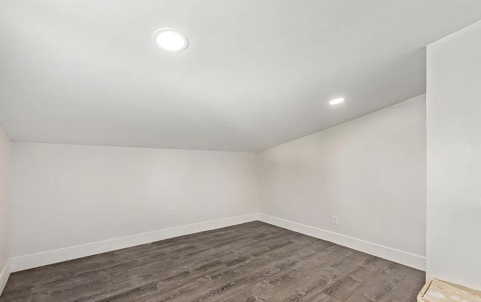 3402 East Virginia Avenue - Photo 7 of 10