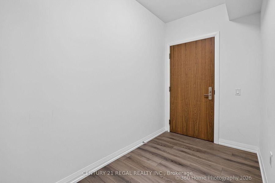 27 Korda Gate #912 - Photo 6 of 26