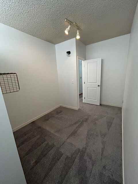 1405 2a St Nw - Photo 4 of 20