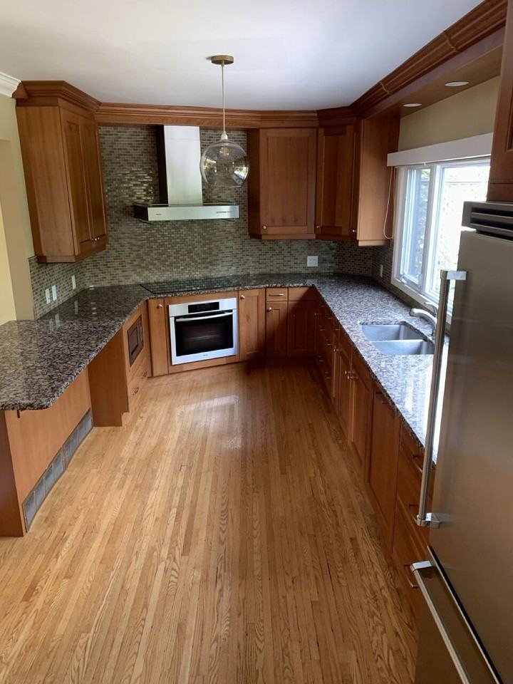 10103 137 St Nw - Photo 5 of 50