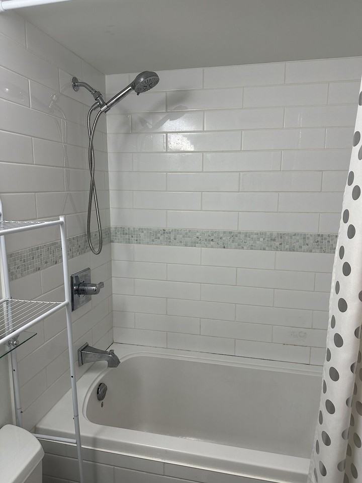 10545 Waterford House - Photo 6 of 25