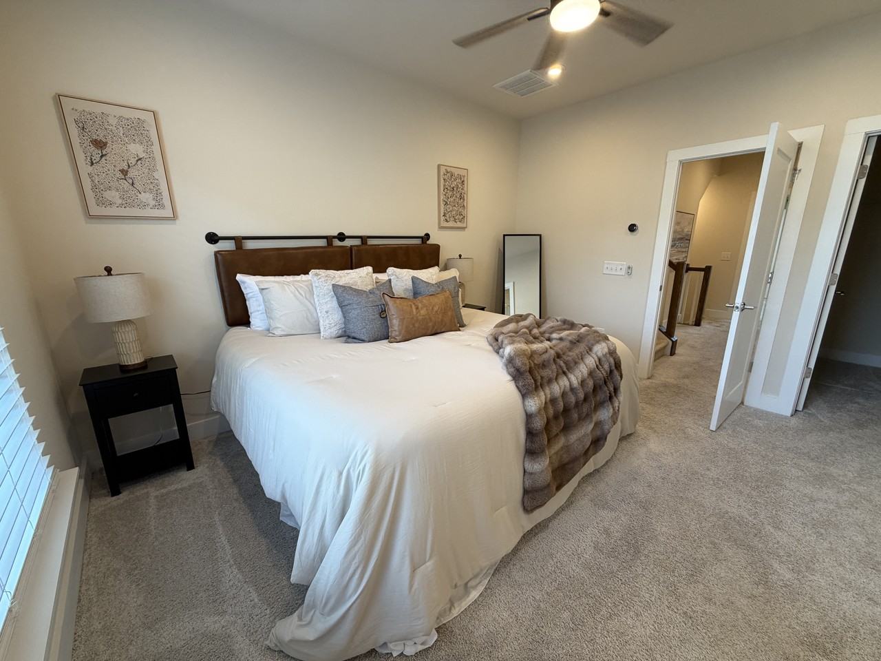 16034 Roscoe Ln #16034 - Photo 5 of 20