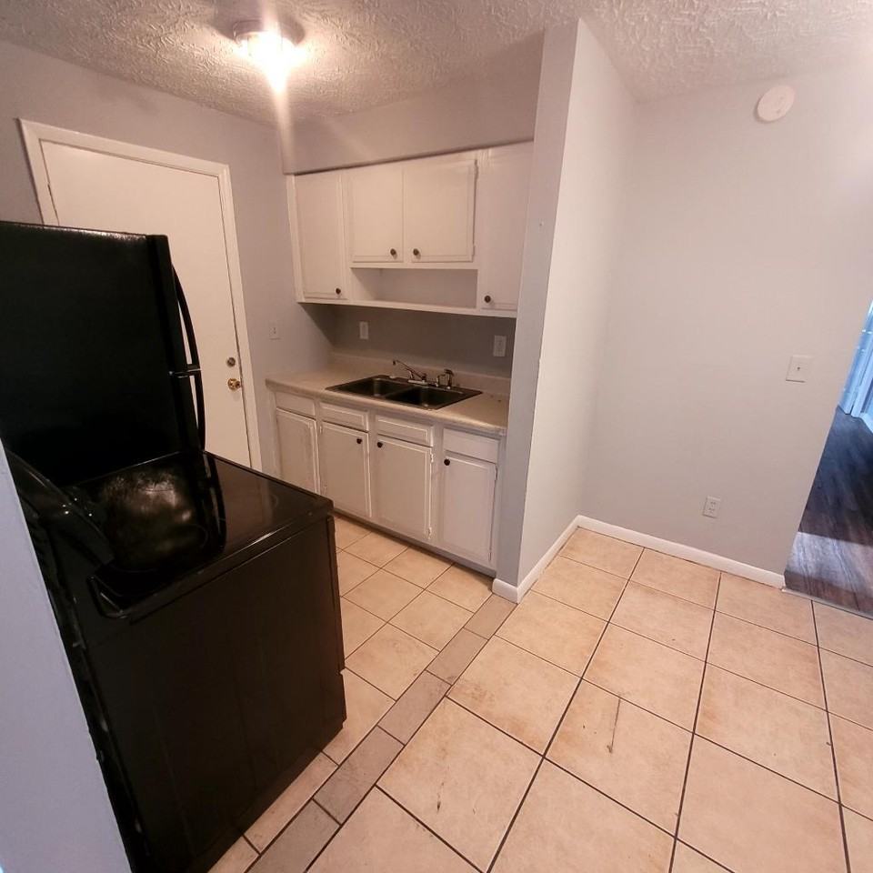 5204 Kinkaid Rd #5204 - Photo 5 of 6