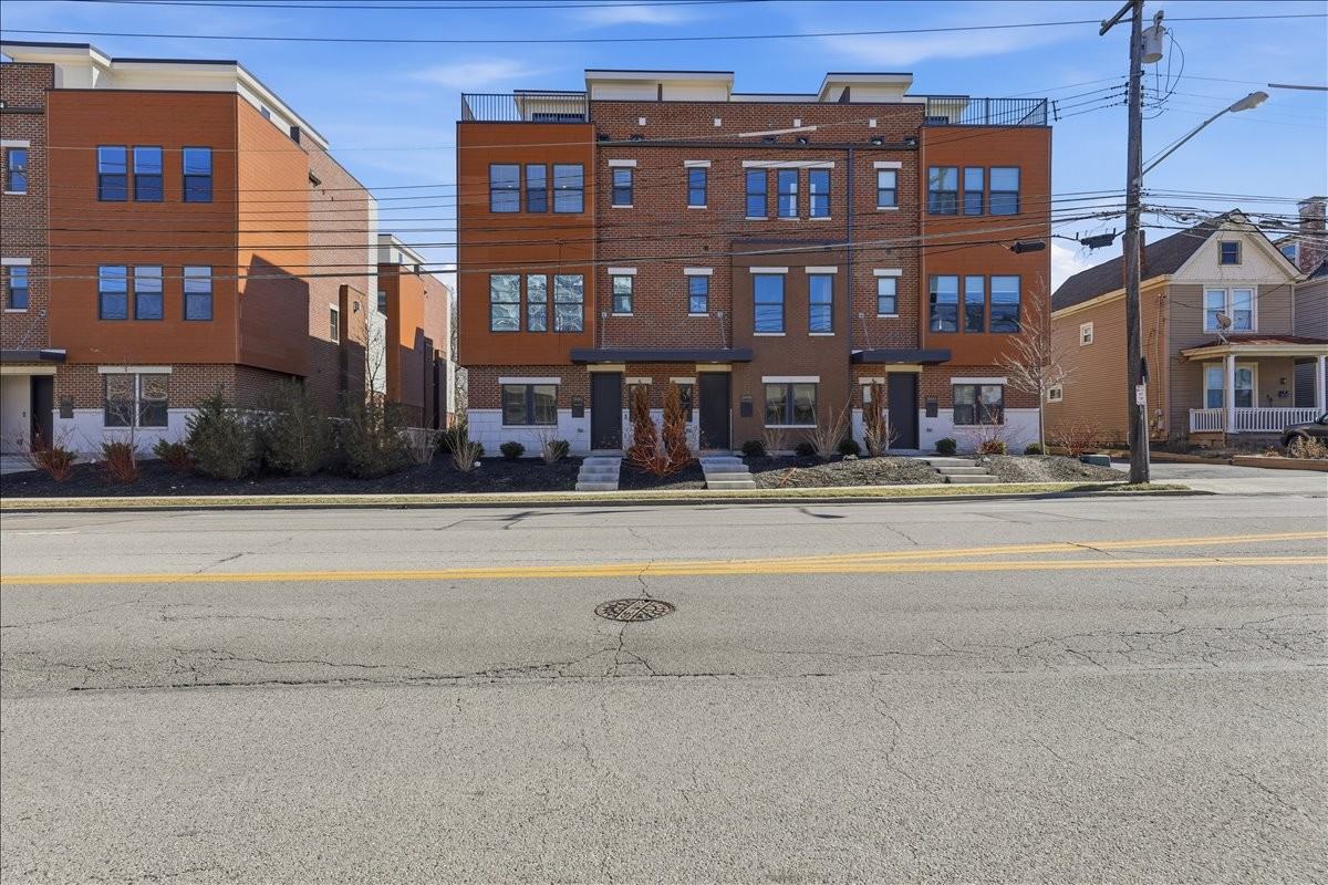 3908 Edwards Rd #C - Photo 4 of 50