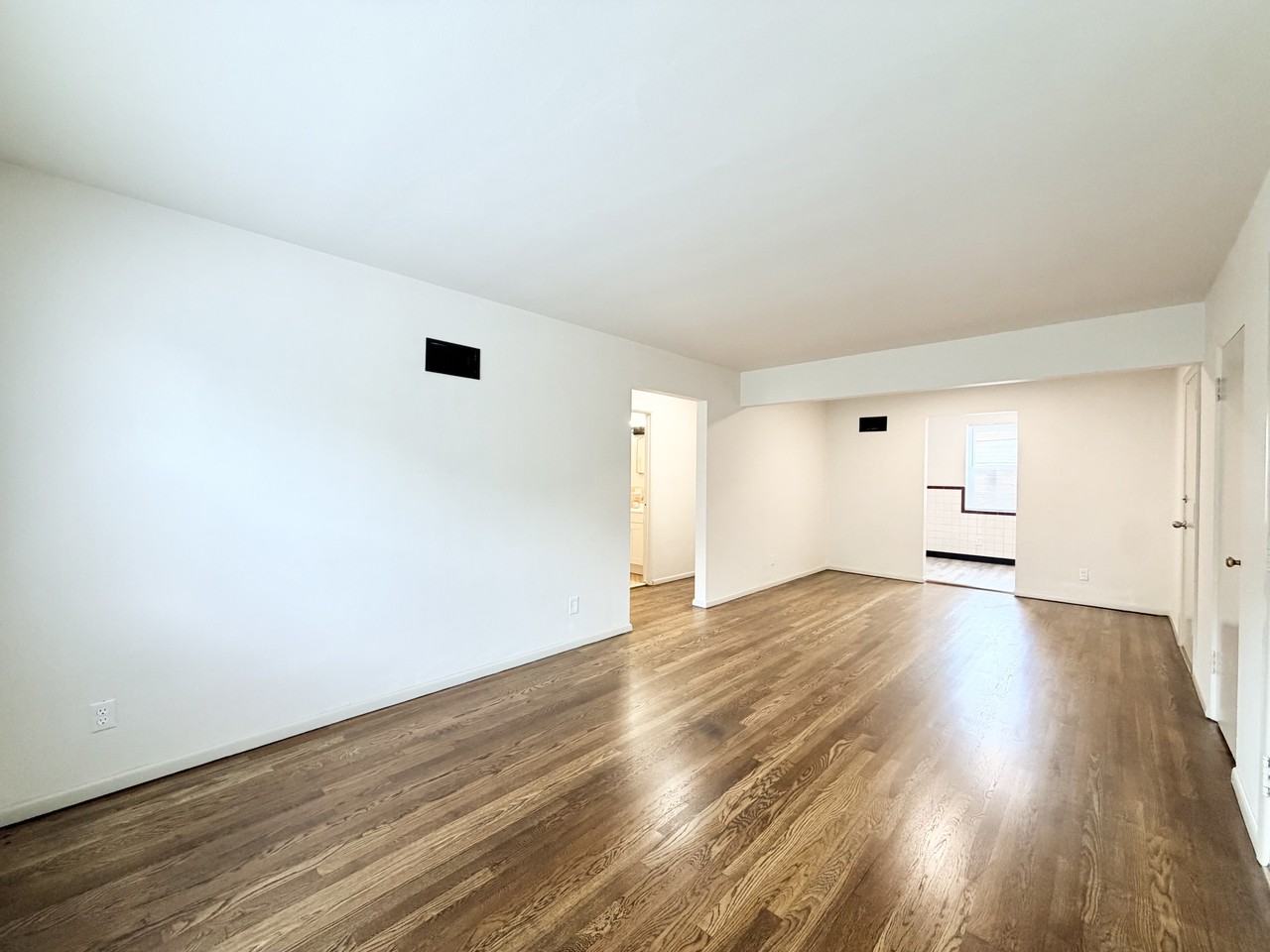 7176 Jamieson Ave #1W - Photo 7 of 14