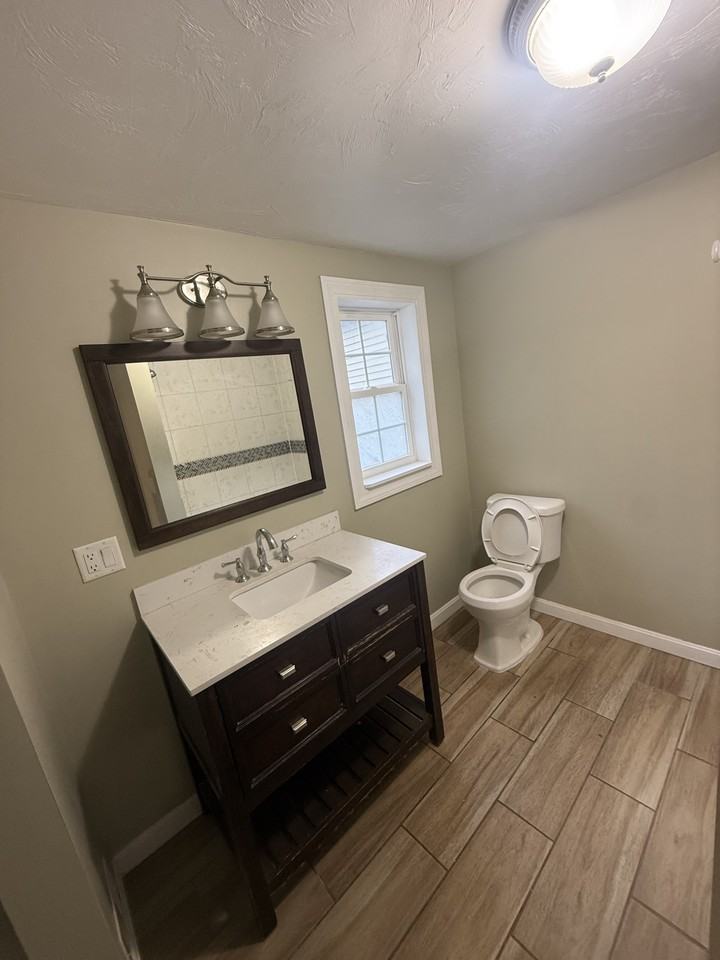 77 Townsend St #1 - Photo 3 of 10