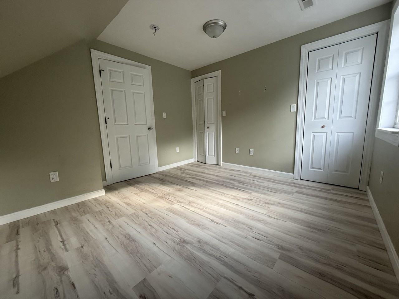 77 Townsend St #1 - Photo 4 of 10