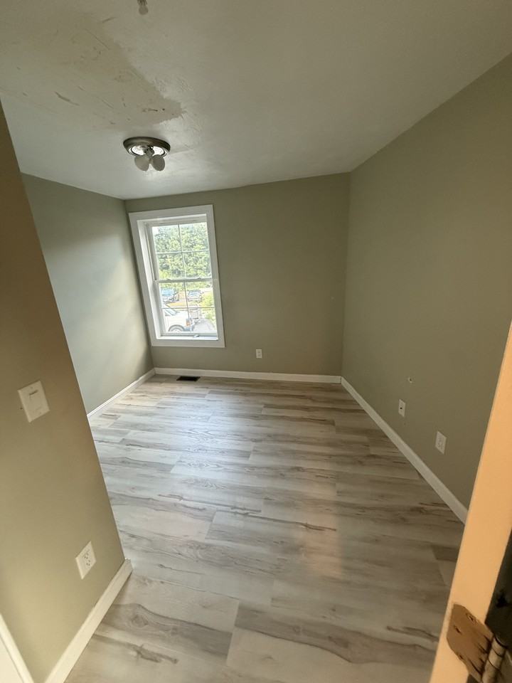 77 Townsend St #1 - Photo 6 of 10