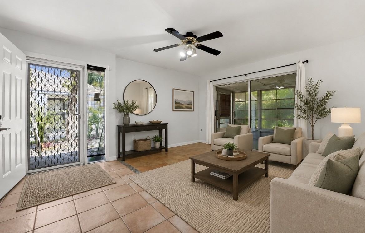 5324 Royal Palm Ave - Photo 7 of 8