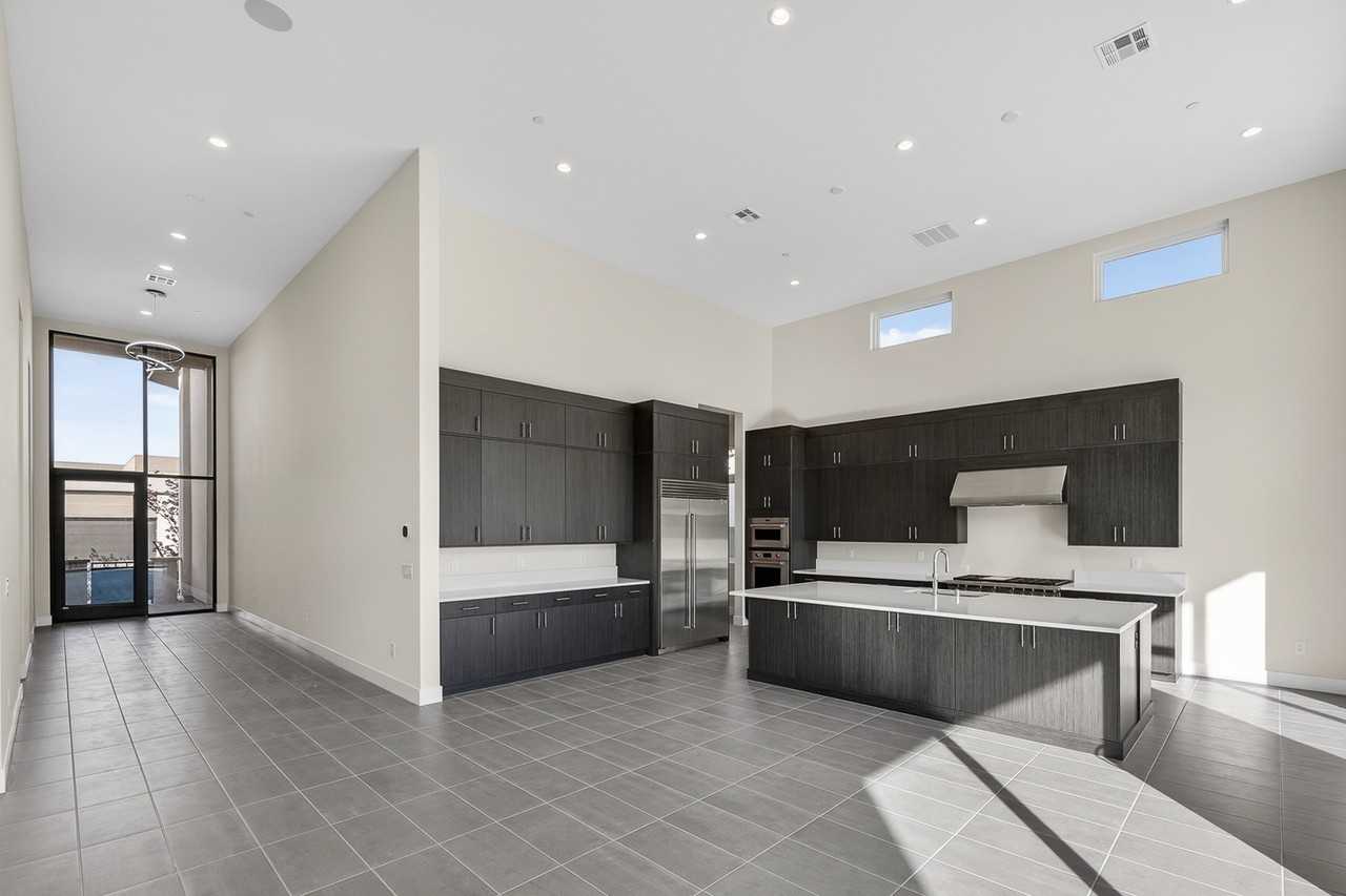 10865 Agate Cliffs Ave #NA - Photo 3 of 26