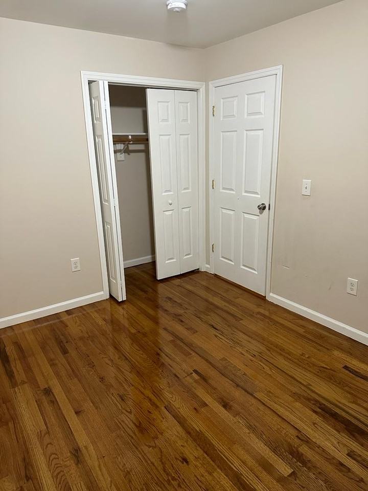 46 Kenmore Ave #NA - Photo 5 of 7