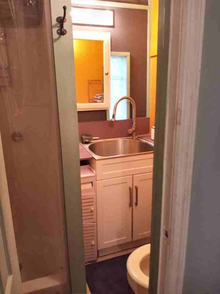 1510 Fatherland St #NA - Photo 4 of 5