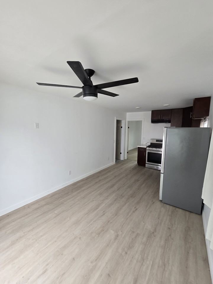 344 Cardiff St #NA - Photo 7 of 14