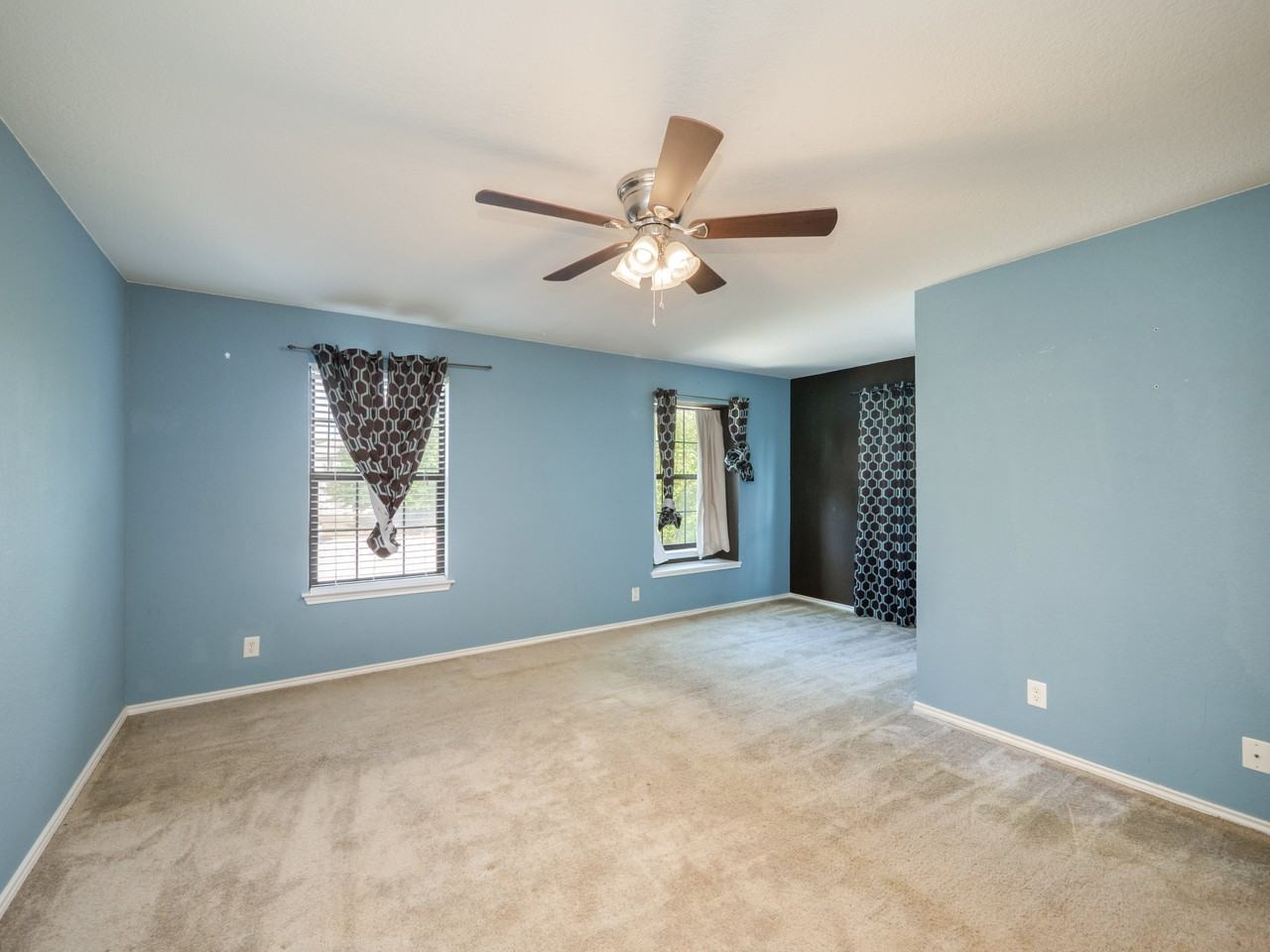 141 Clover Cv #NA - Photo 6 of 20