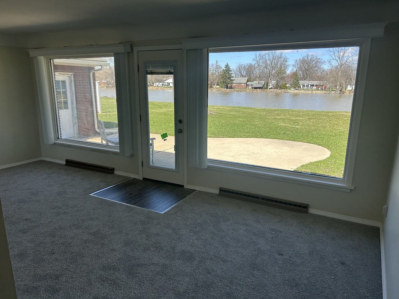 1876 Riviera Dr #NA - Photo 3 of 10