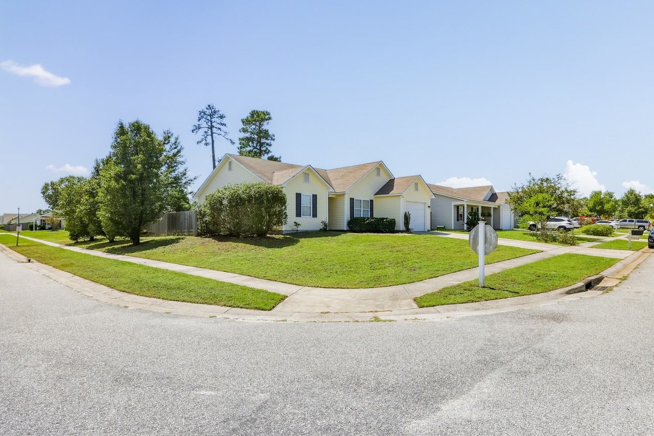 1553 Pine Harbor Way #NA - Photo 2 of 32