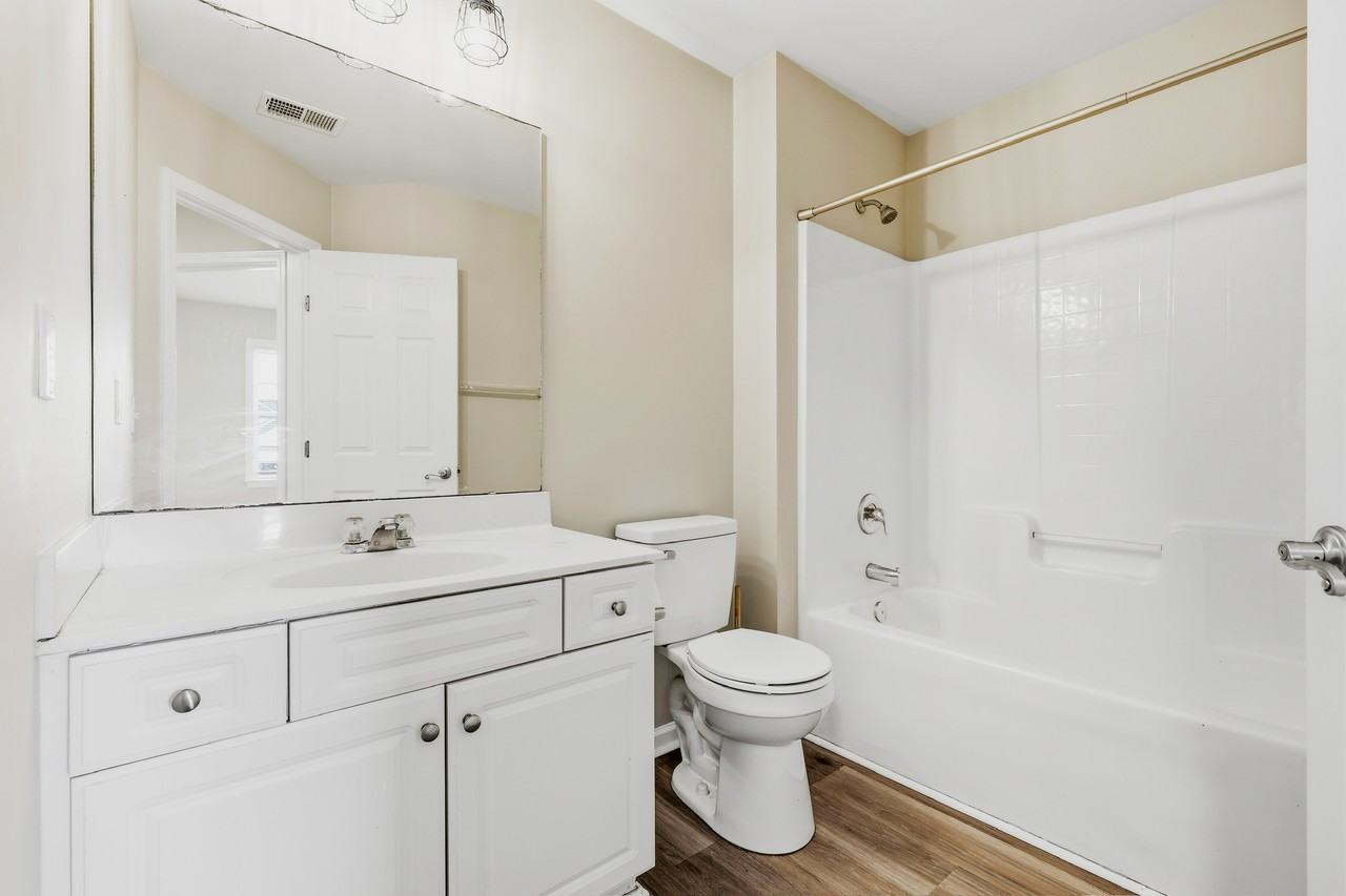 1553 Pine Harbor Way #NA - Photo 7 of 32