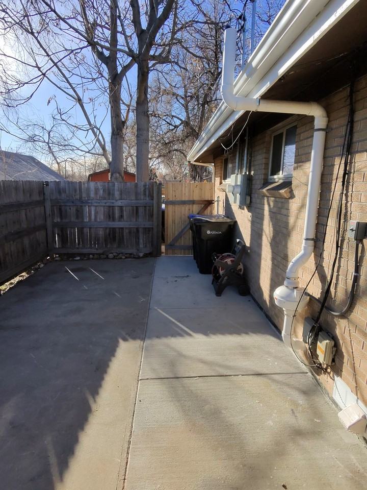 8020 W 52nd Ave #8020 - Photo 4 of 7